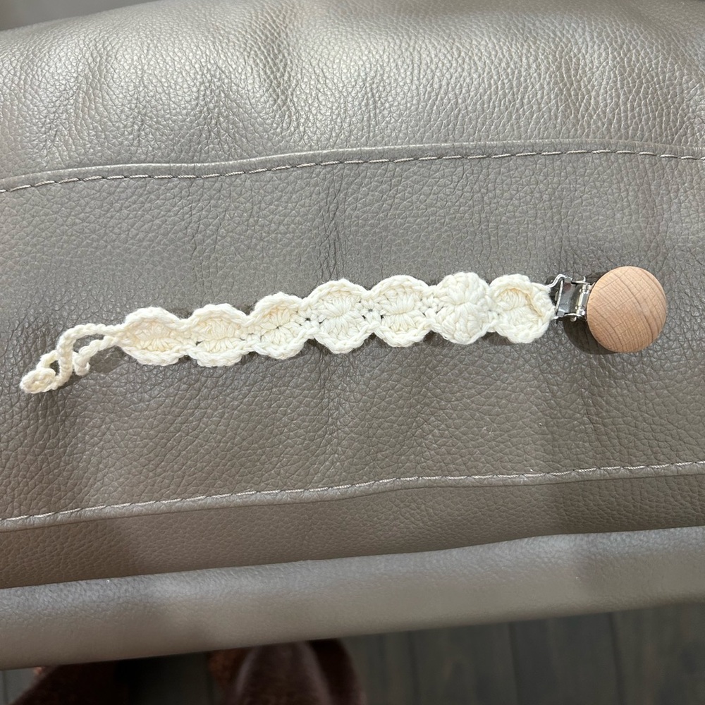 Crochet Pacifier Clip